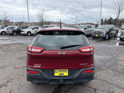 2016 Jeep Cherokee Sport