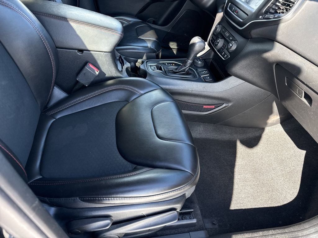 2019 Jeep Cherokee Trailhawk