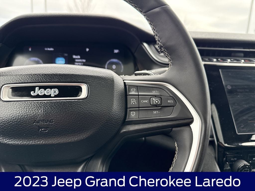 2023 Jeep Grand Cherokee Laredo