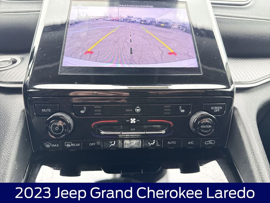 2023 Jeep Grand Cherokee Laredo