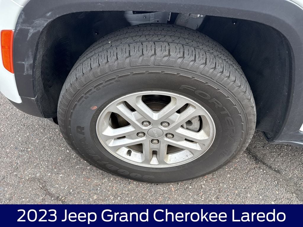 2023 Jeep Grand Cherokee Laredo