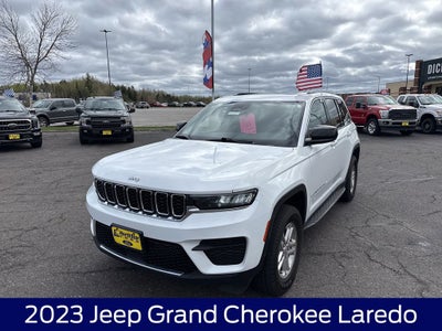 2023 Jeep Grand Cherokee Laredo