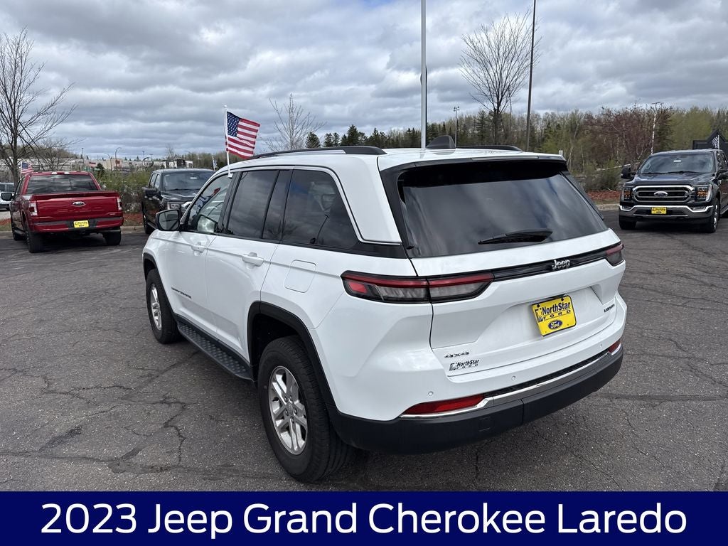 2023 Jeep Grand Cherokee Laredo