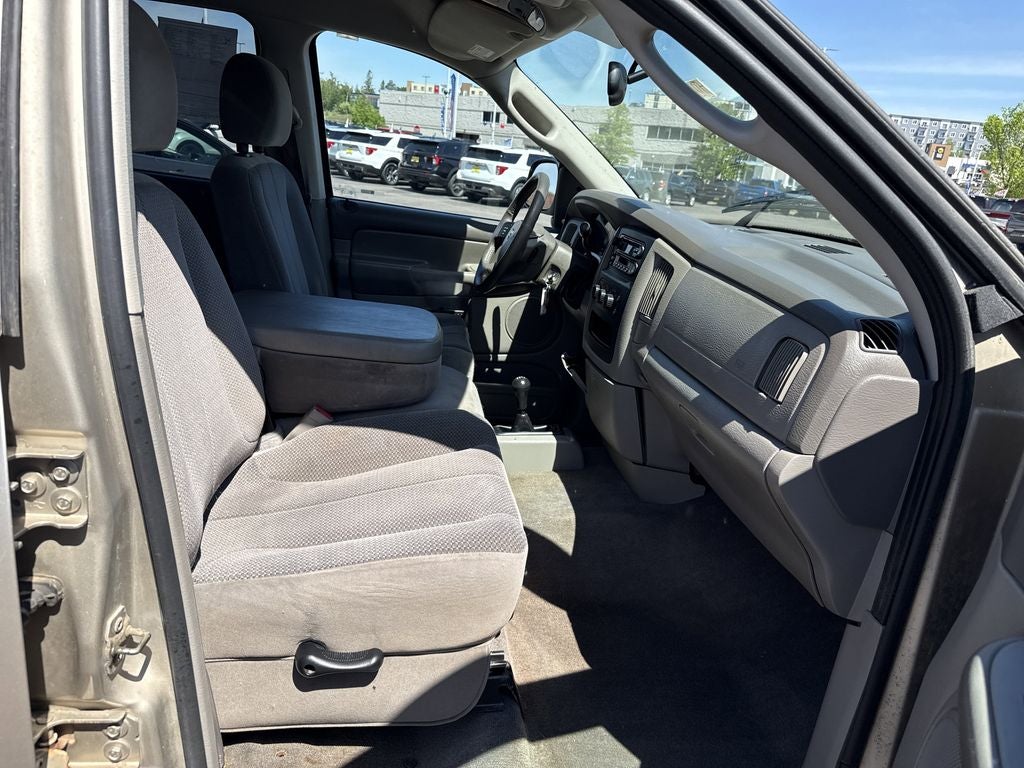 2004 Dodge Ram 1500 SLT