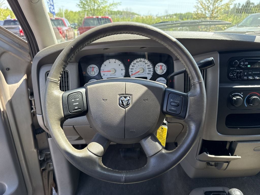 2004 Dodge Ram 1500 SLT