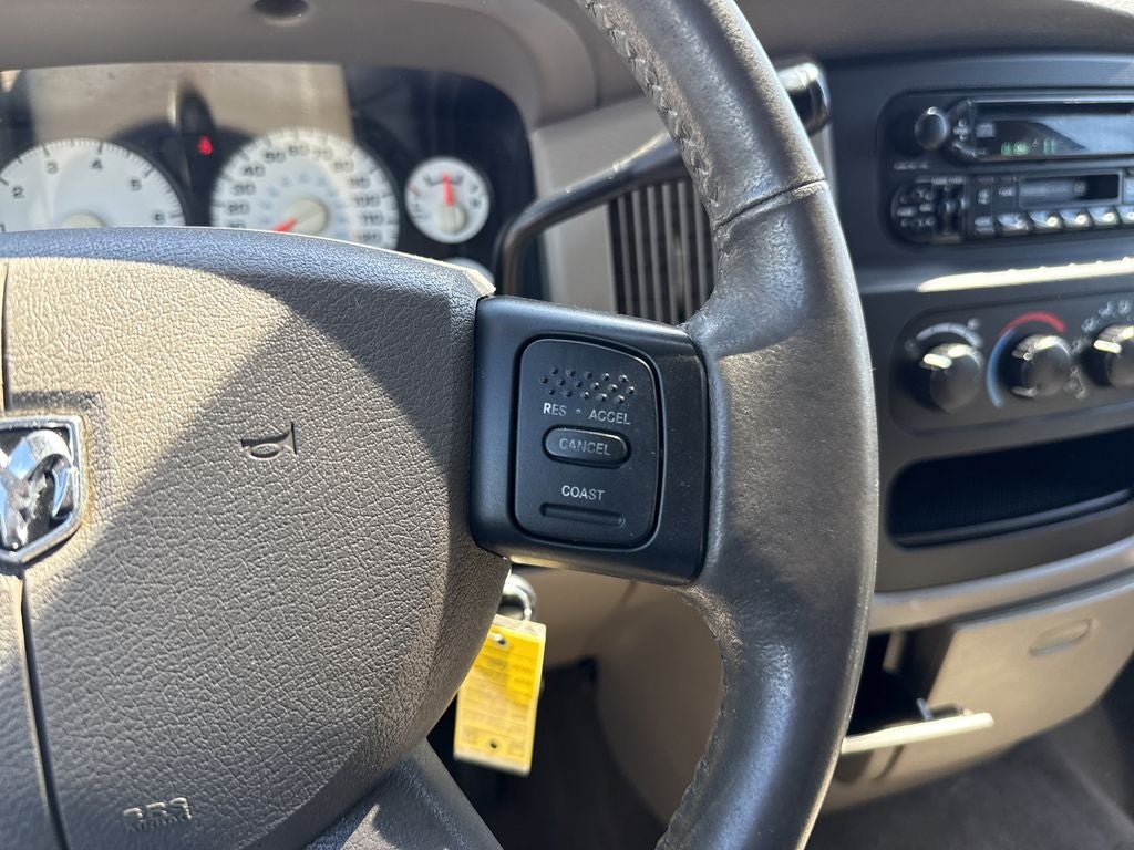 2004 Dodge Ram 1500 SLT