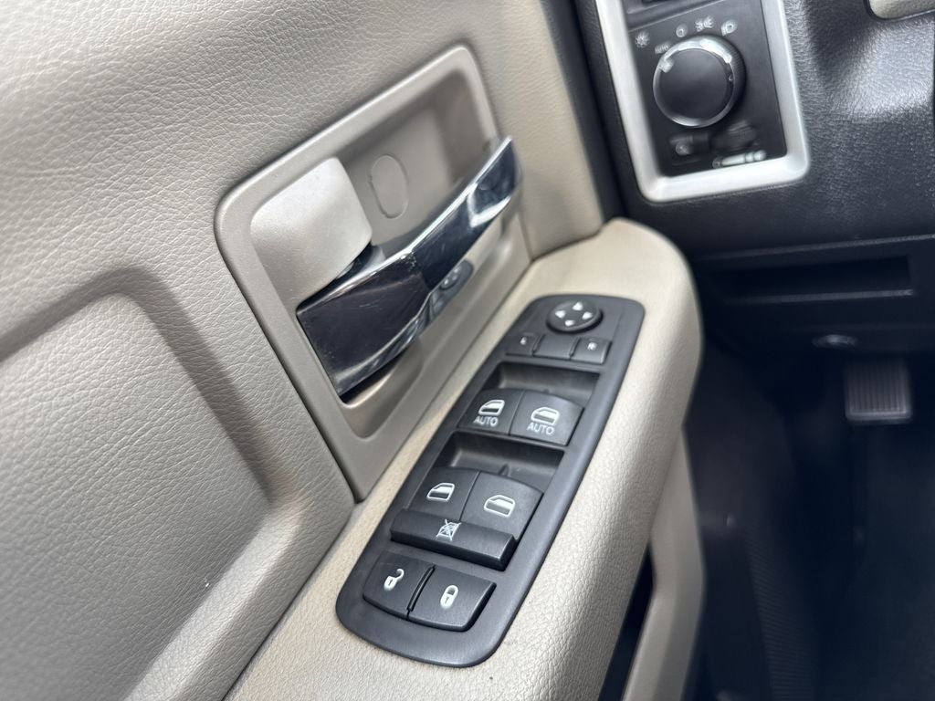 2011 RAM 1500 SLT