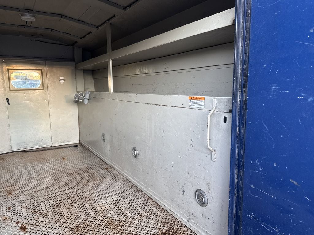 2013 Ford E-350SD Base Cutaway