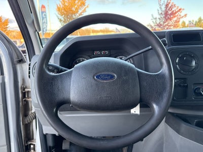 2013 Ford E-350SD Base Cutaway