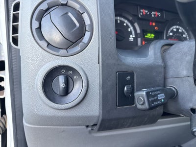 2013 Ford E-350SD Base Cutaway