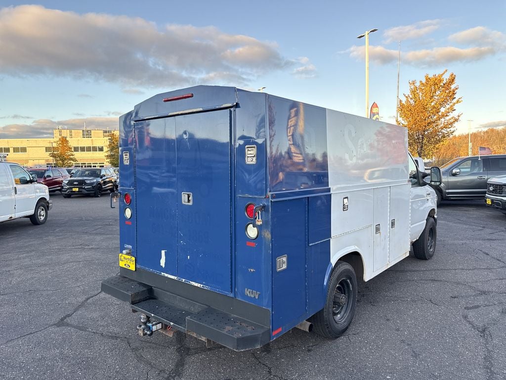 2013 Ford E-350SD Base Cutaway