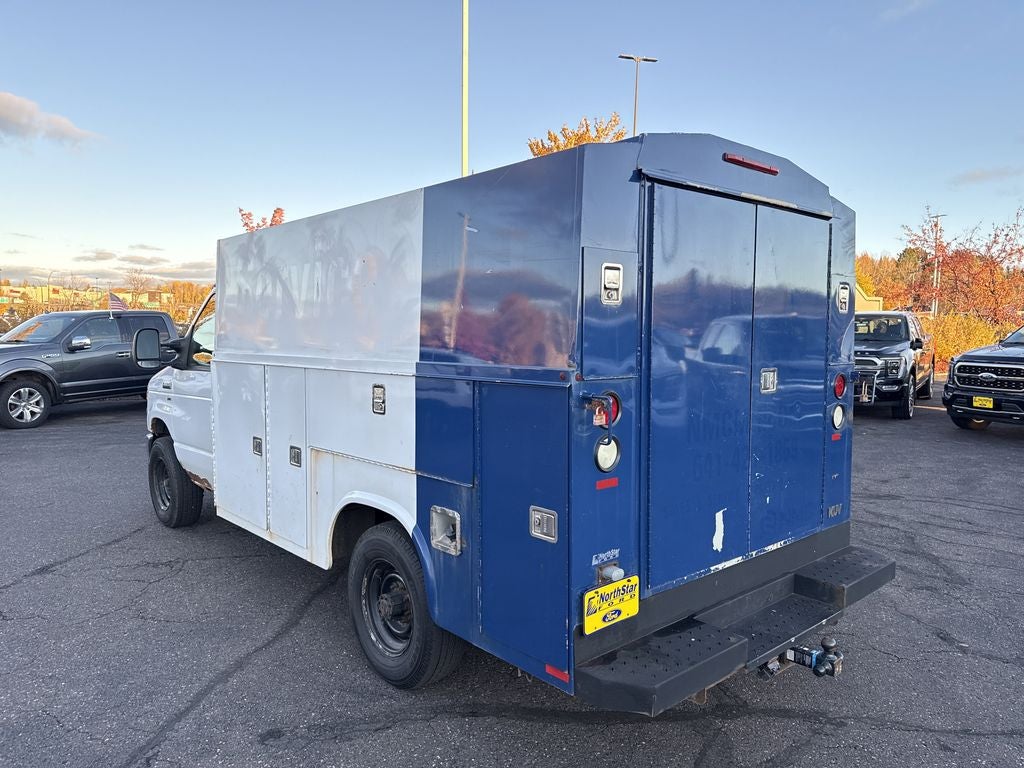 2013 Ford E-350SD Base Cutaway