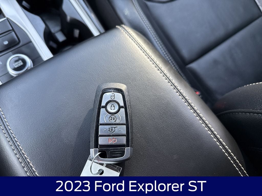 2023 Ford Explorer ST