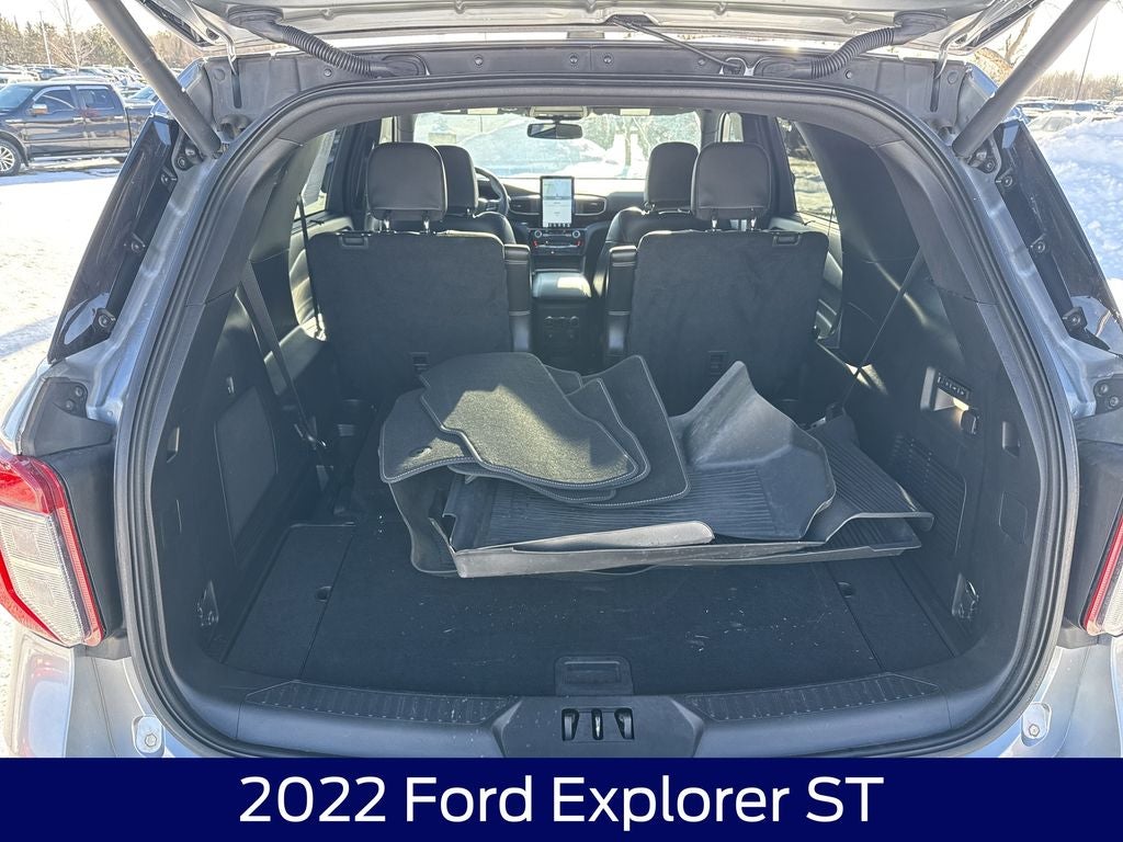 2022 Ford Explorer ST