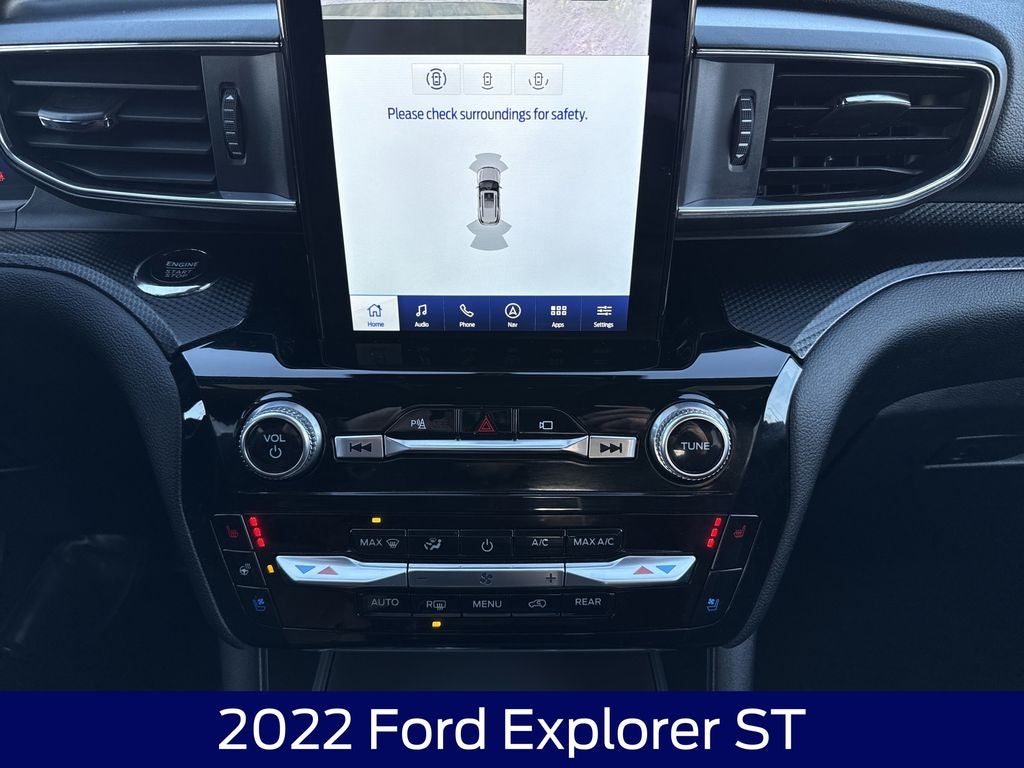 2022 Ford Explorer ST