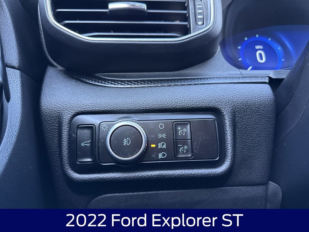 2022 Ford Explorer ST