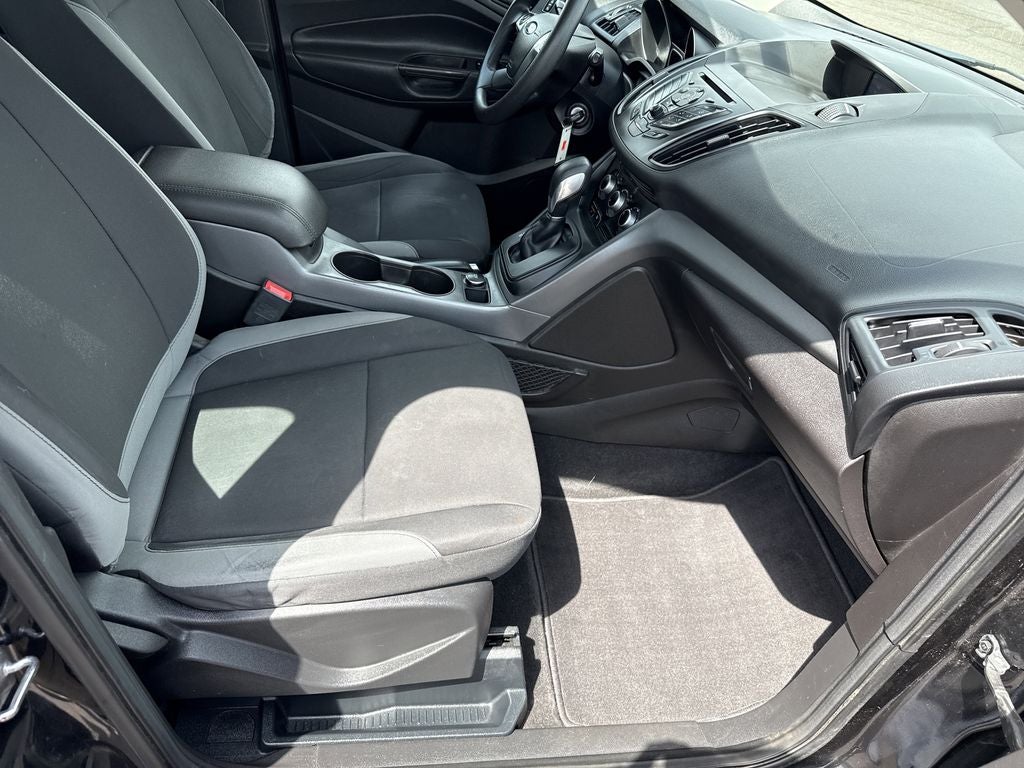 2015 Ford Escape S