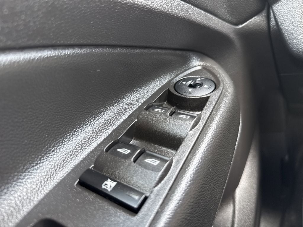 2015 Ford Escape S