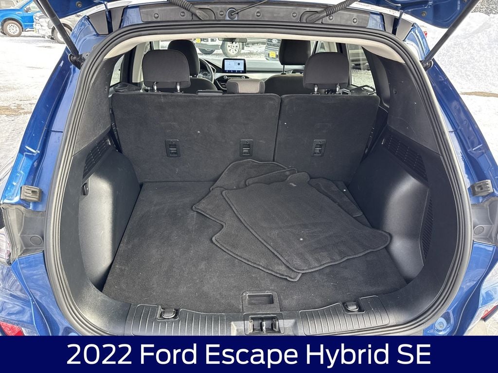 2022 Ford Escape Hybrid SE