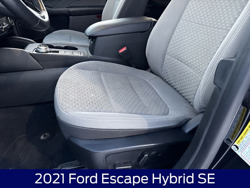 2021 Ford Escape SE Hybrid