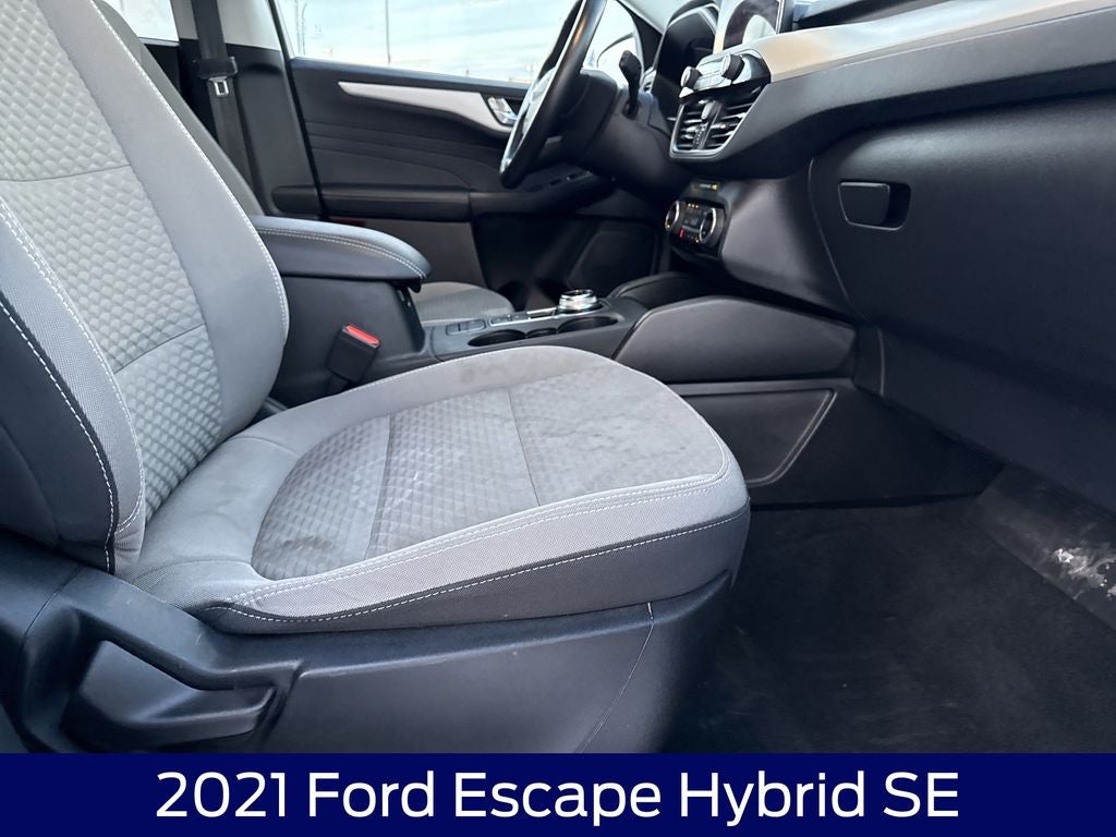 2021 Ford Escape SE Hybrid