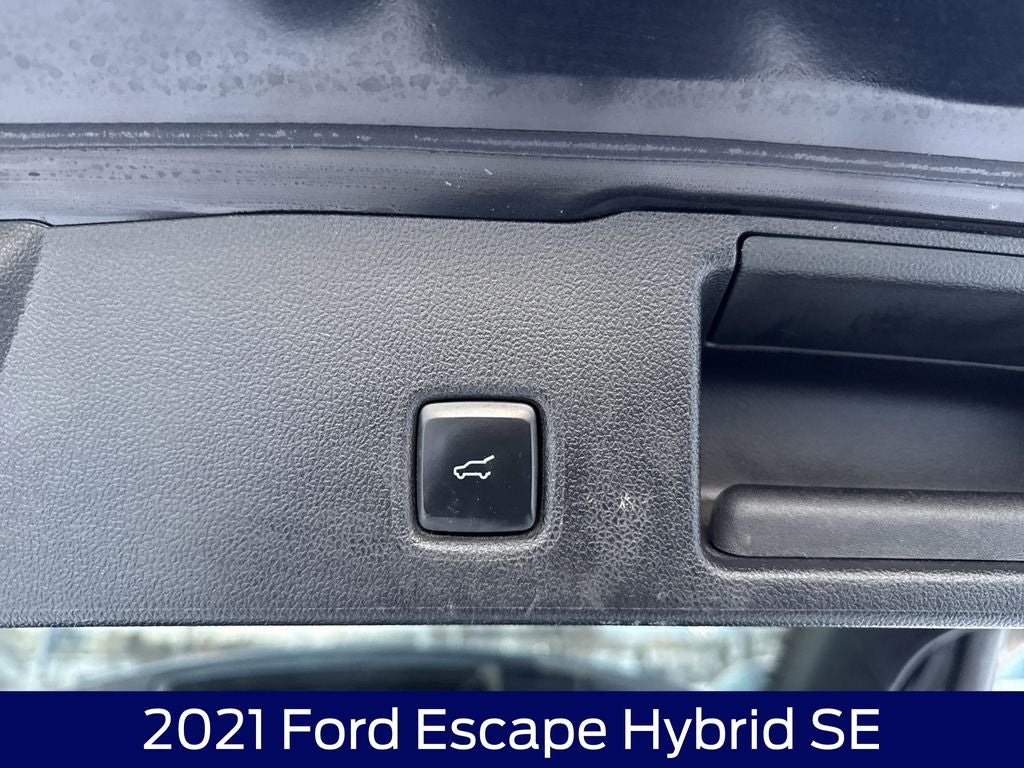 2021 Ford Escape SE Hybrid