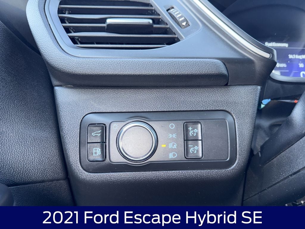 2021 Ford Escape SE Hybrid