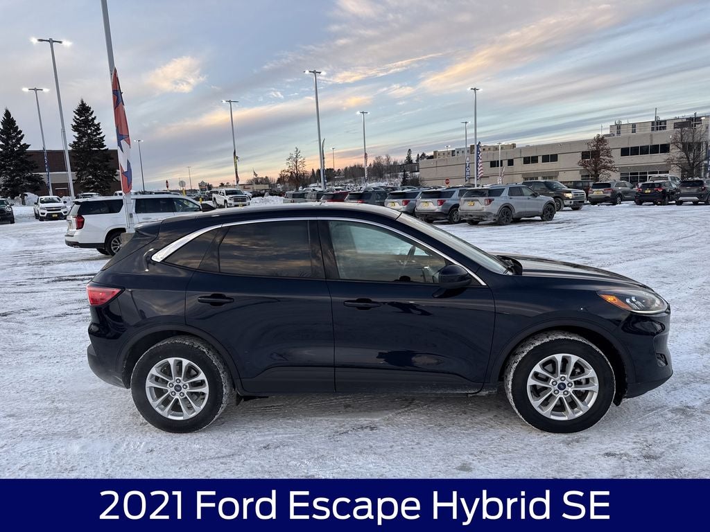 2021 Ford Escape SE Hybrid