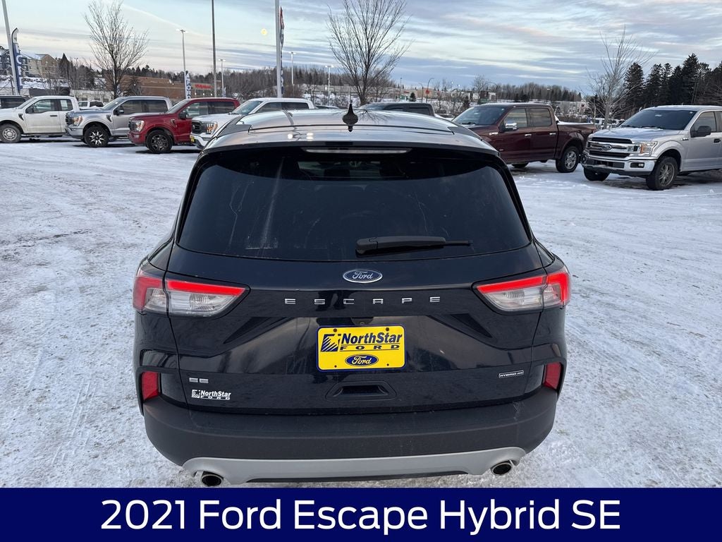 2021 Ford Escape SE Hybrid