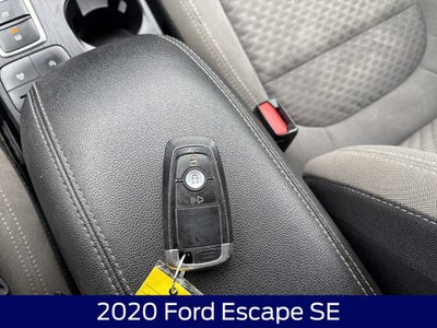 2020 Ford Escape SE