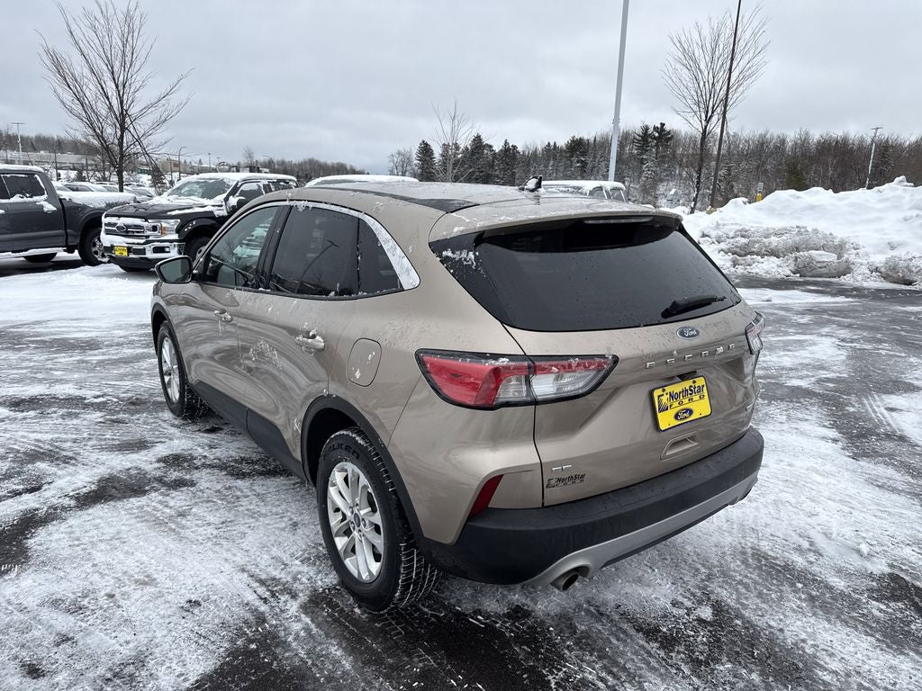 2020 Ford Escape SE