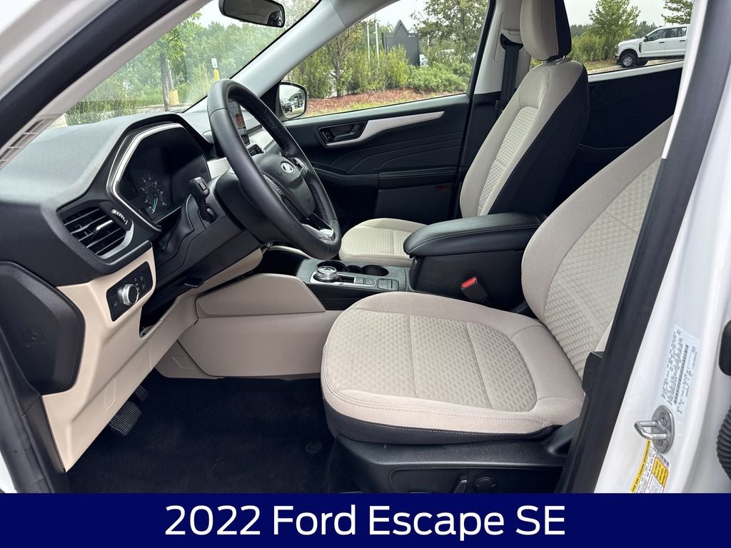 2022 Ford Escape SE
