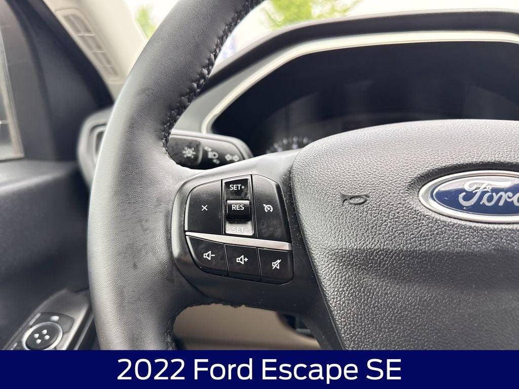 2022 Ford Escape SE