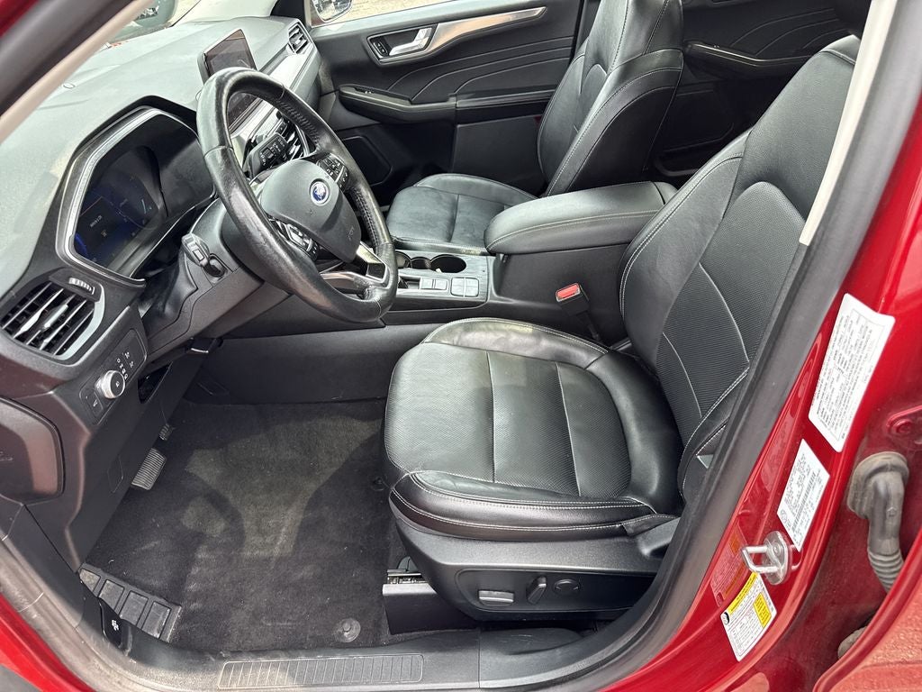 2021 Ford Escape Titanium