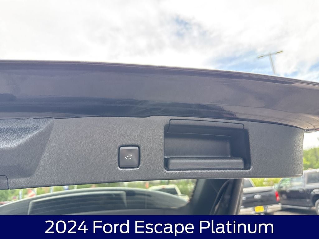 2024 Ford Escape Platinum