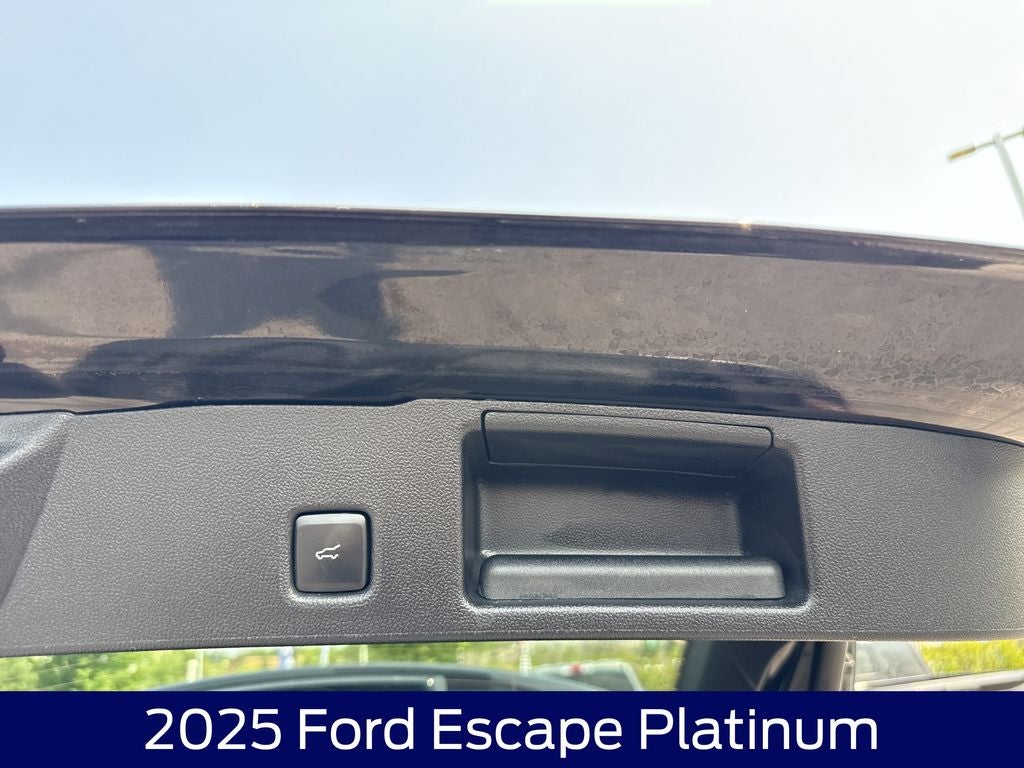 2025 Ford Escape Platinum