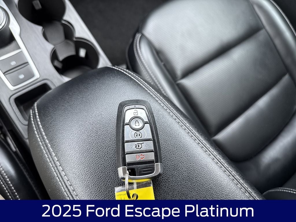 2025 Ford Escape Platinum
