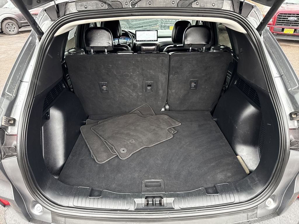 2024 Ford Escape Platinum
