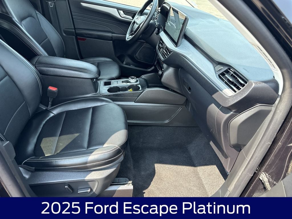 2025 Ford Escape Platinum