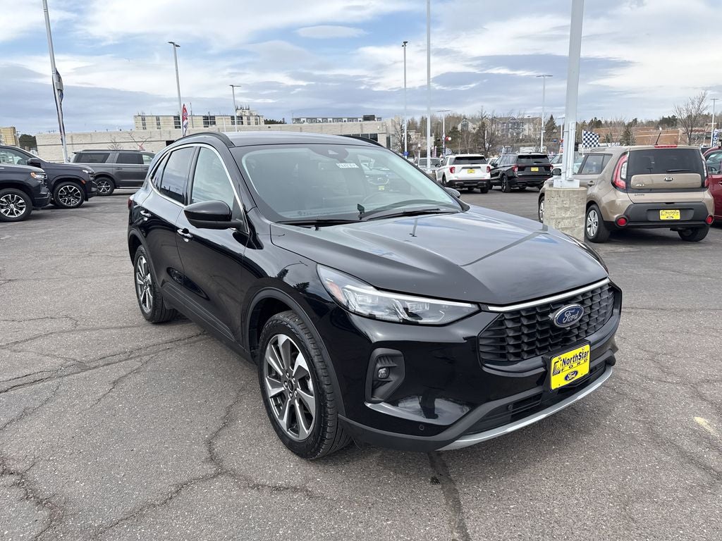 2024 Ford Escape Platinum