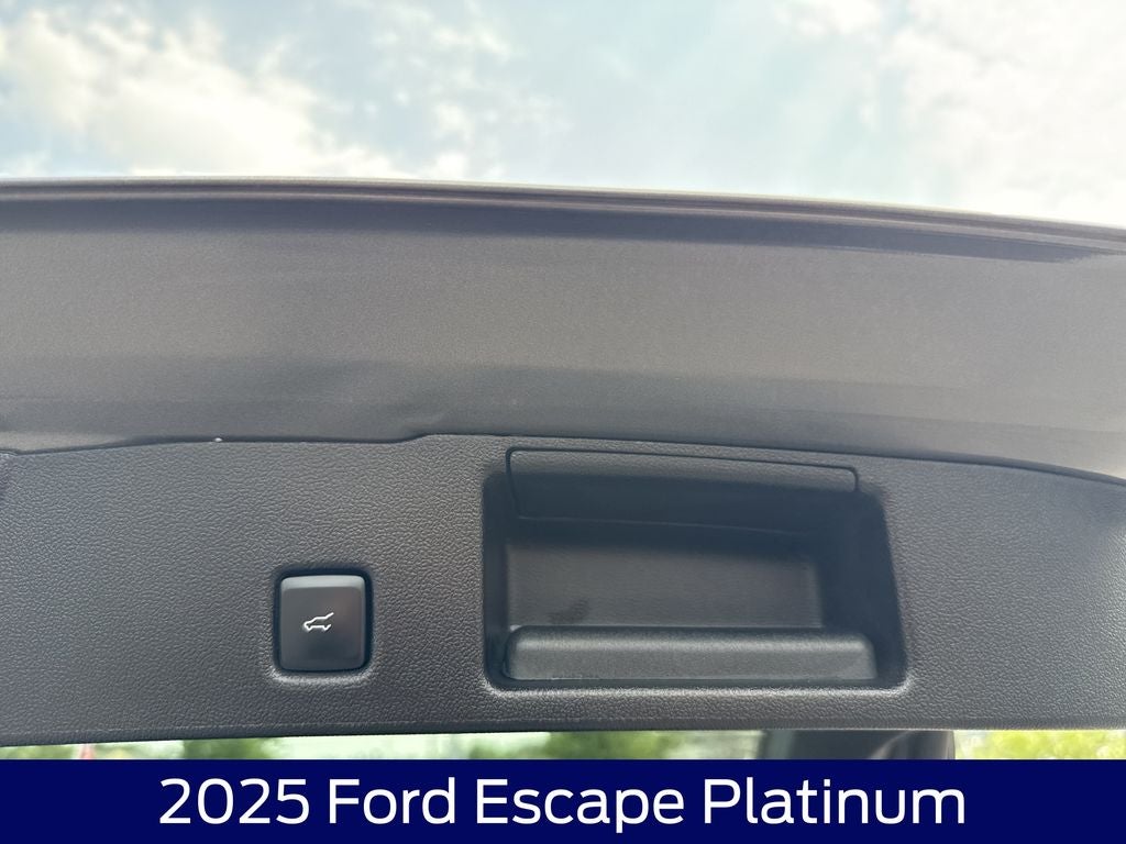 2025 Ford Escape Platinum