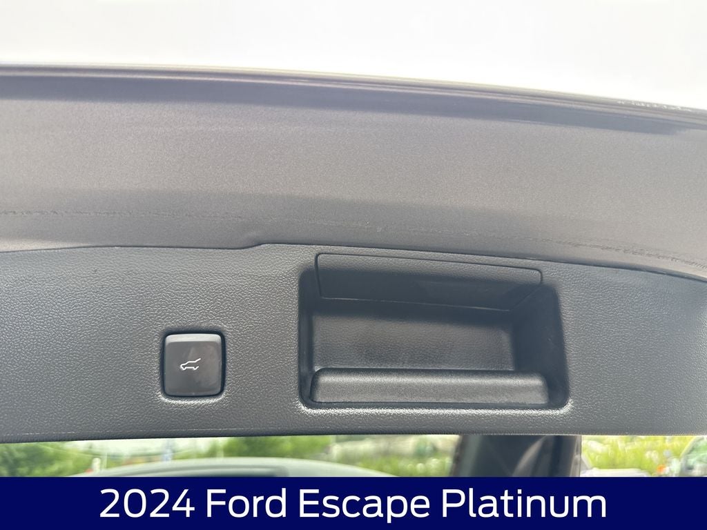 2024 Ford Escape Platinum