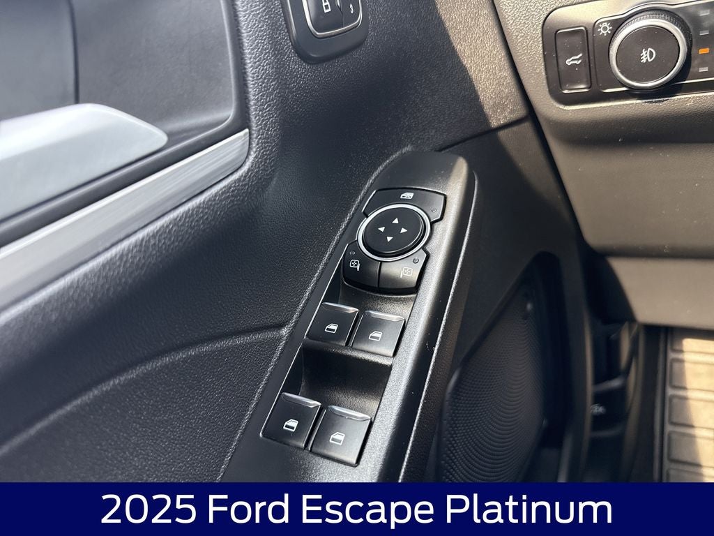 2025 Ford Escape Platinum