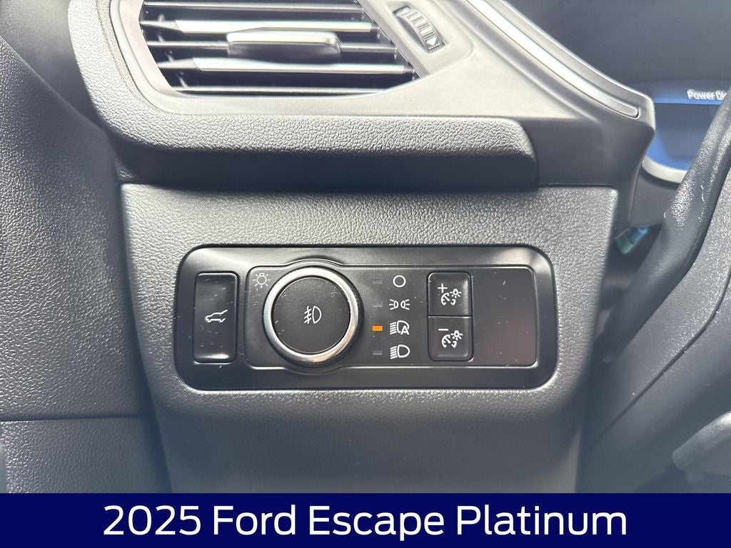 2025 Ford Escape Platinum