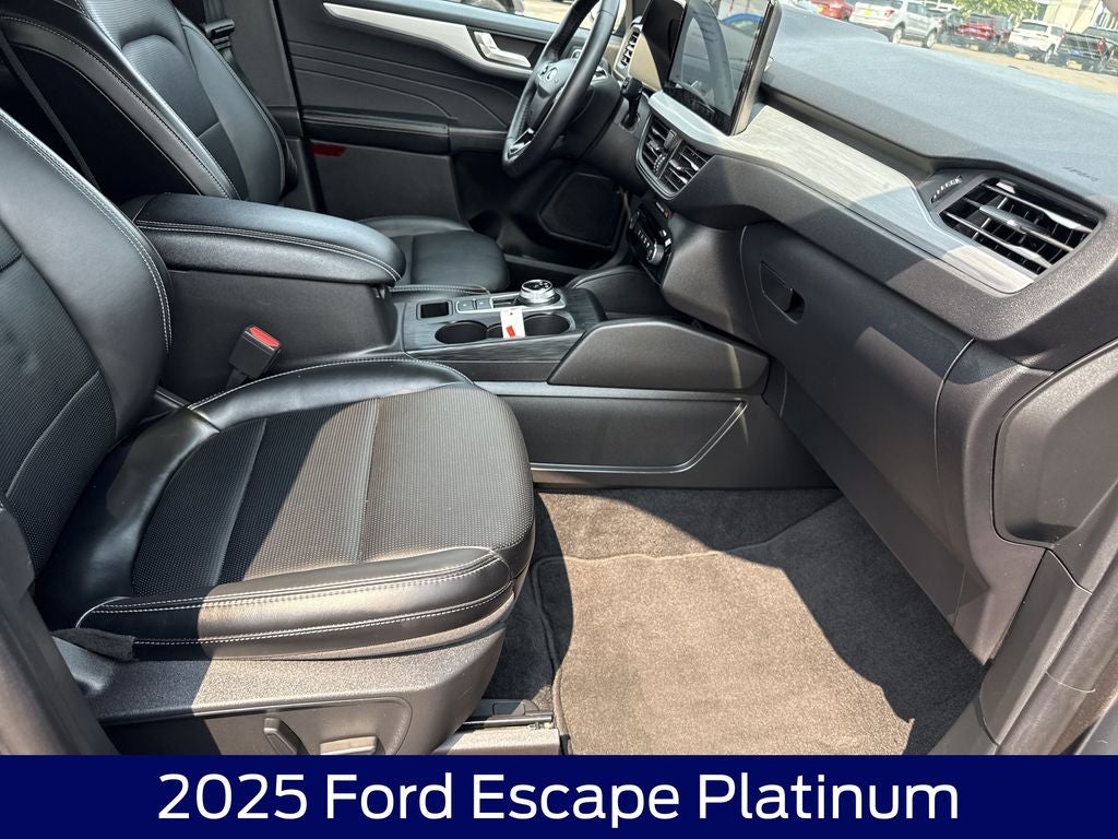 2025 Ford Escape Platinum