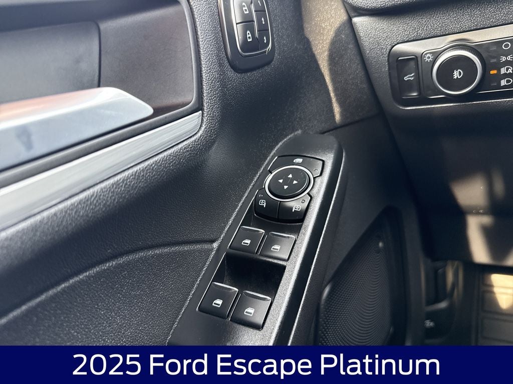 2025 Ford Escape Platinum
