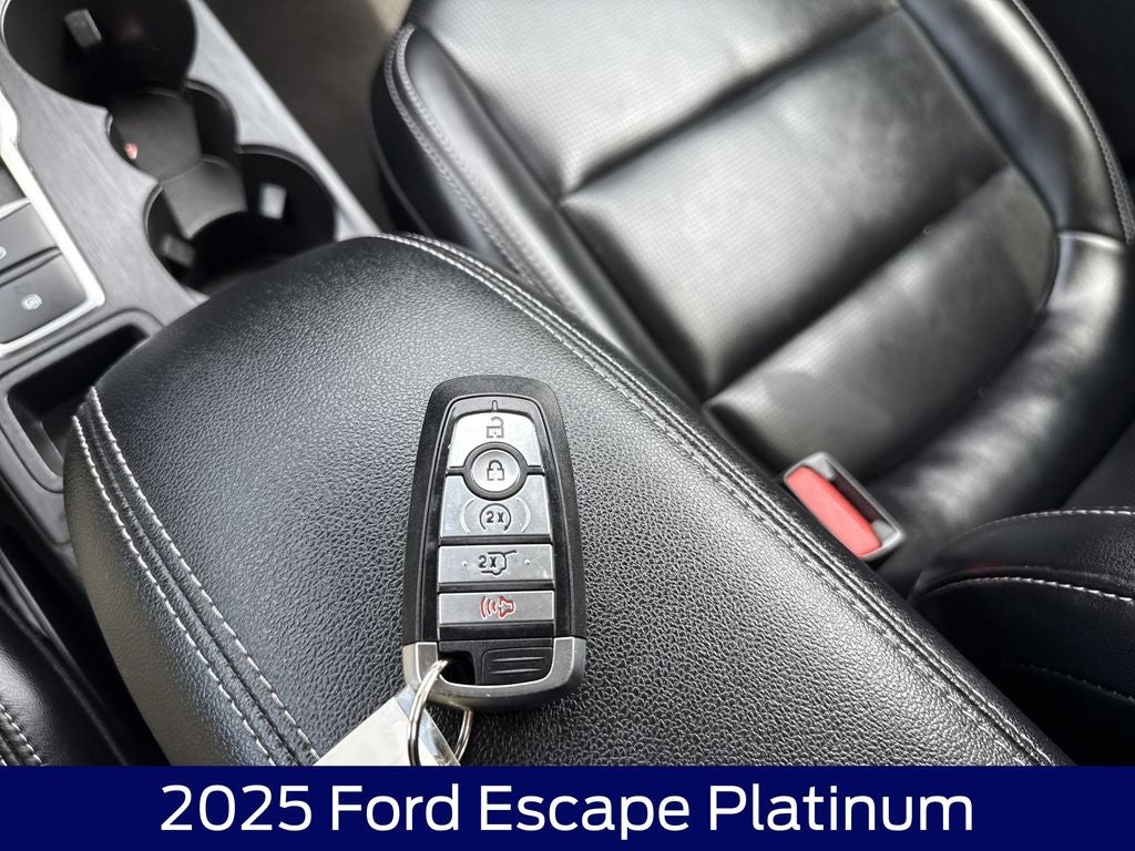 2025 Ford Escape Platinum