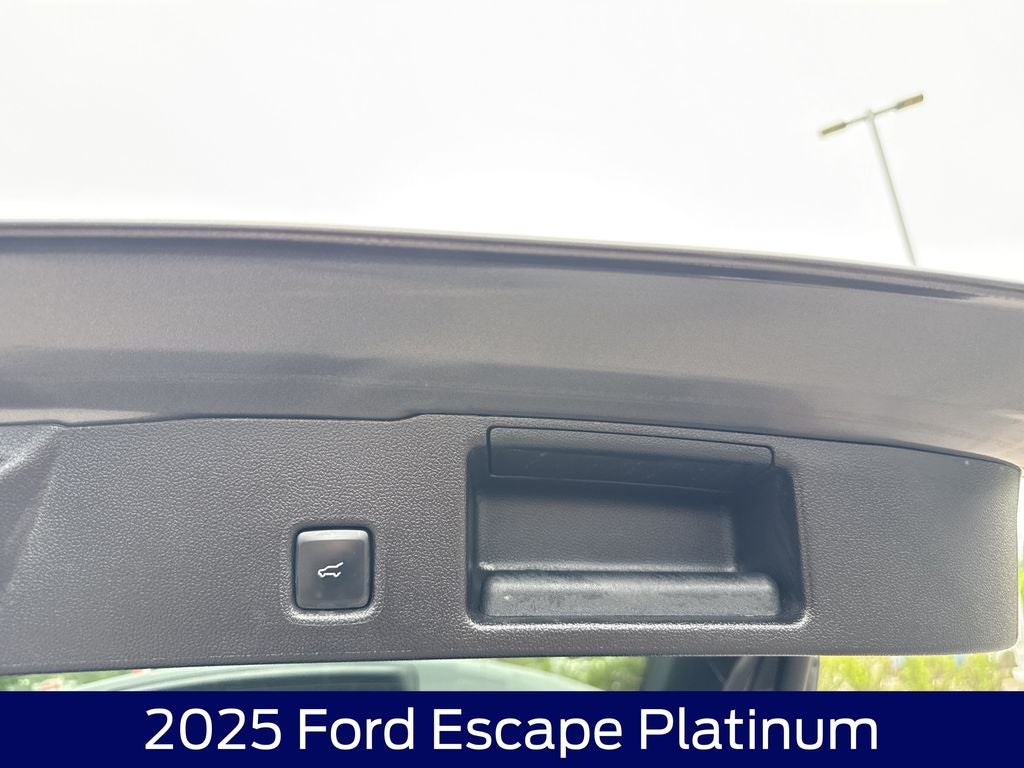2025 Ford Escape Platinum