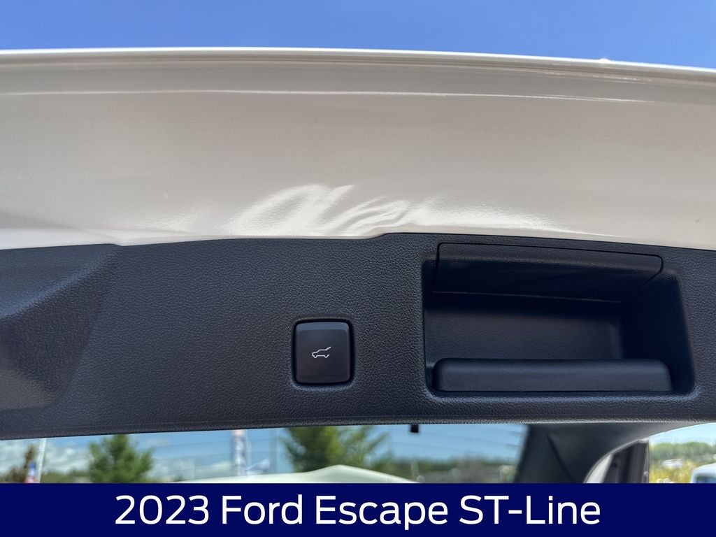 2023 Ford Escape ST-Line