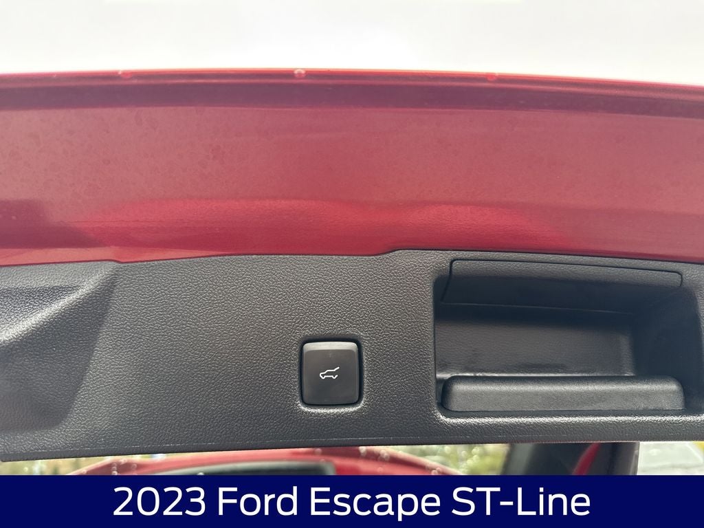 2023 Ford Escape ST-Line